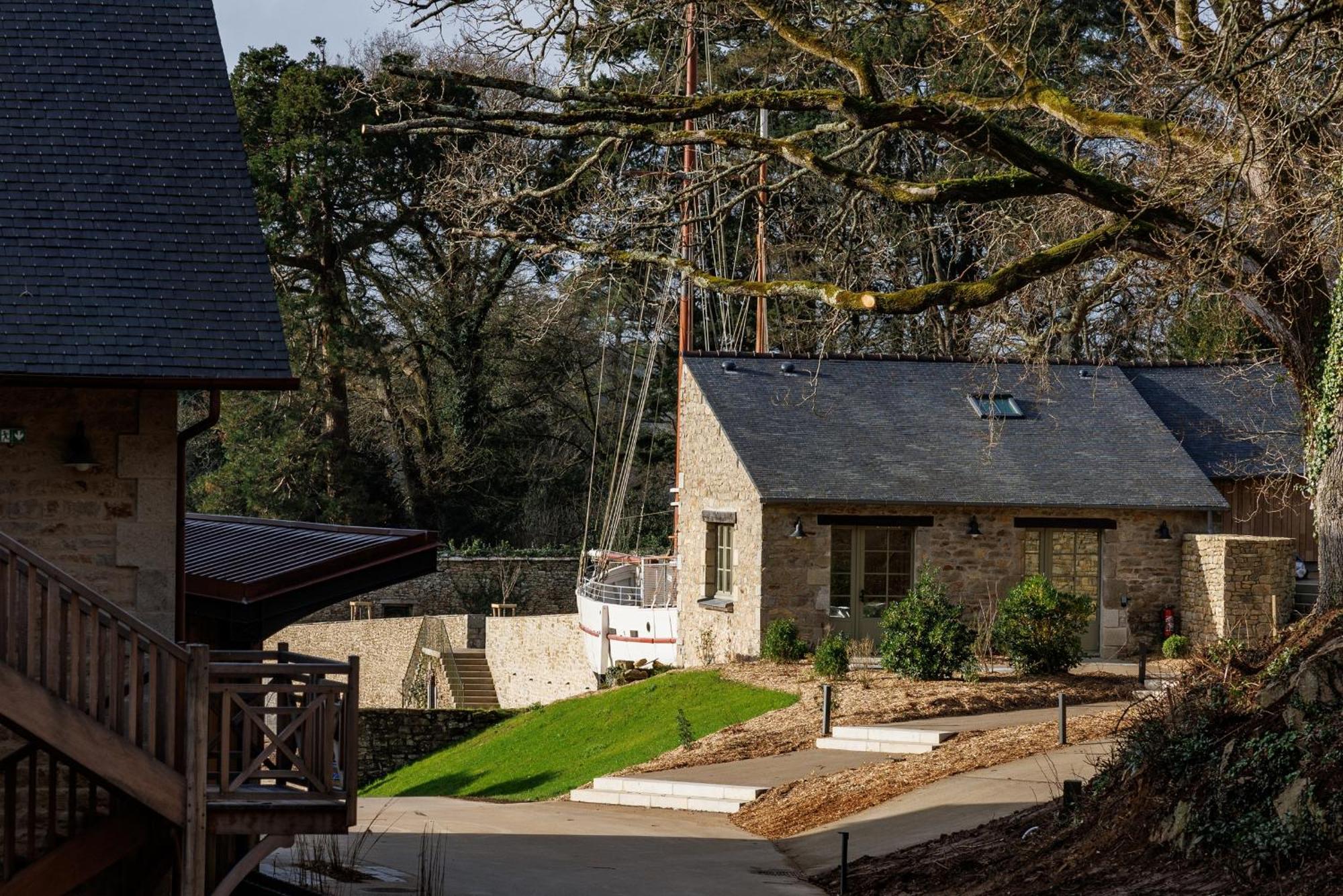 Domaine De Locguenole & - Relais & Chateaux Hotel 4*