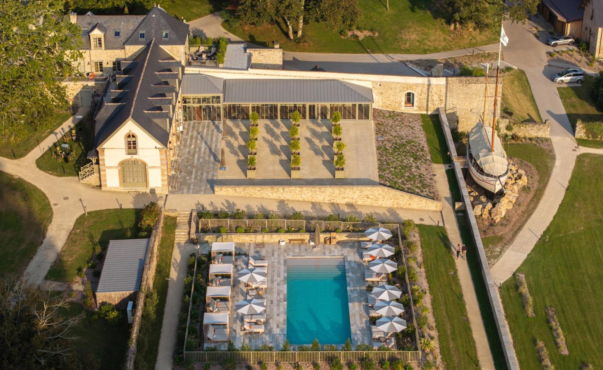 Domaine De Locguenole & - Relais & Chateaux 4*