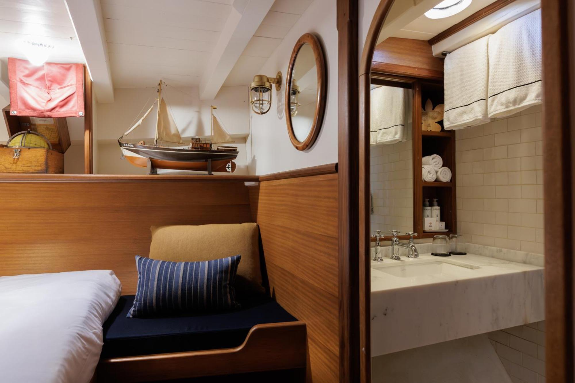 Domaine De Locguenole & - Relais & Chateaux Hotel 4*